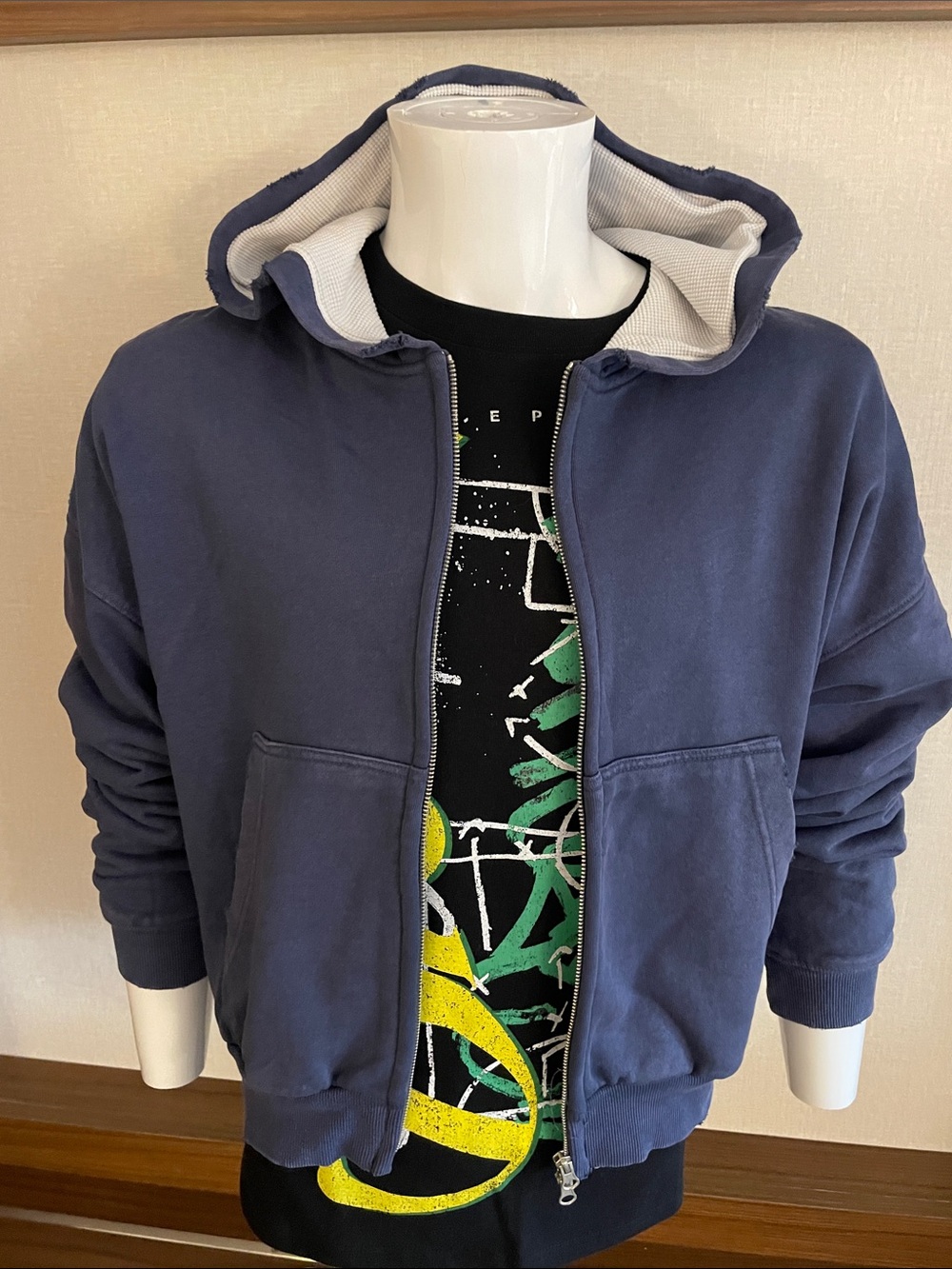 Zara Navy Hooded Sweatshirt with Kangaroo Pocket